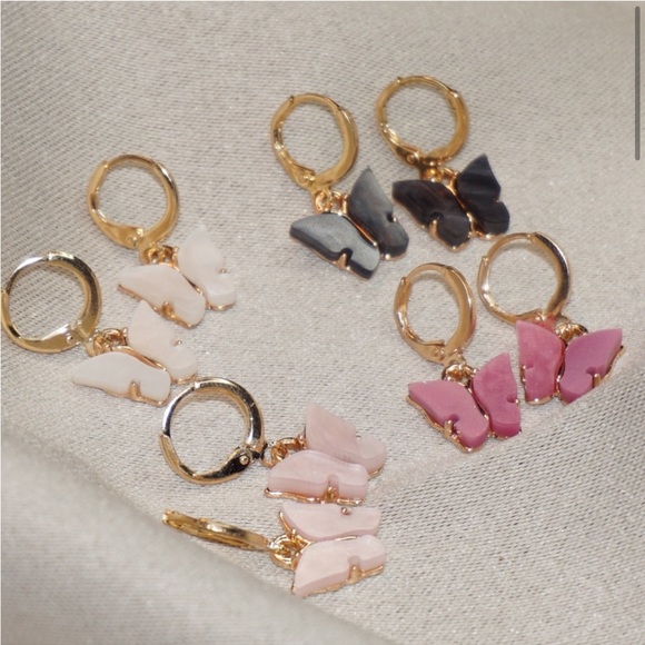 New! ☆ Davina Dark Pink Gold Hoop Butterfly Earrings - One Set - Picture 3 of 4